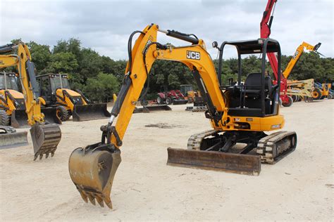 Mini Excavator Rentals Victorville, CA 